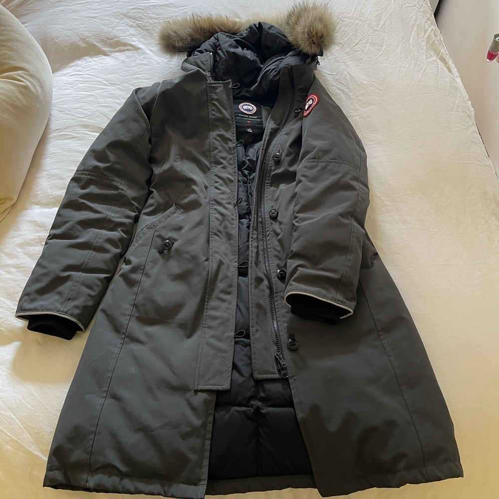 RESERVED Canada Goose